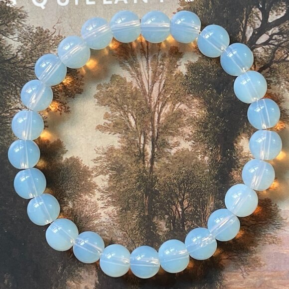 Luminous Moonstone Bracelet - Picture 3 of 13